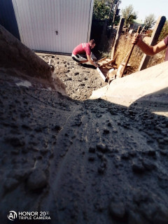 Mixer beton engedése